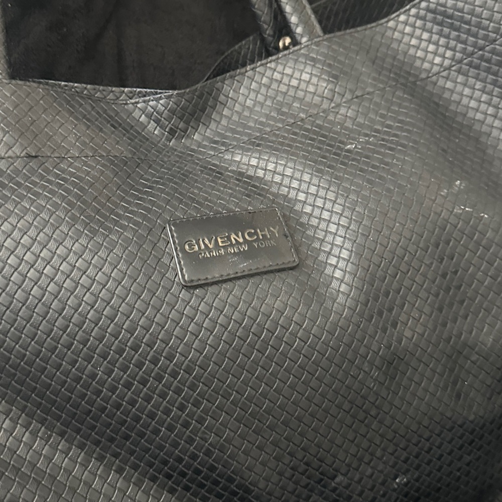 Large Handbag - Picture 3 of 5